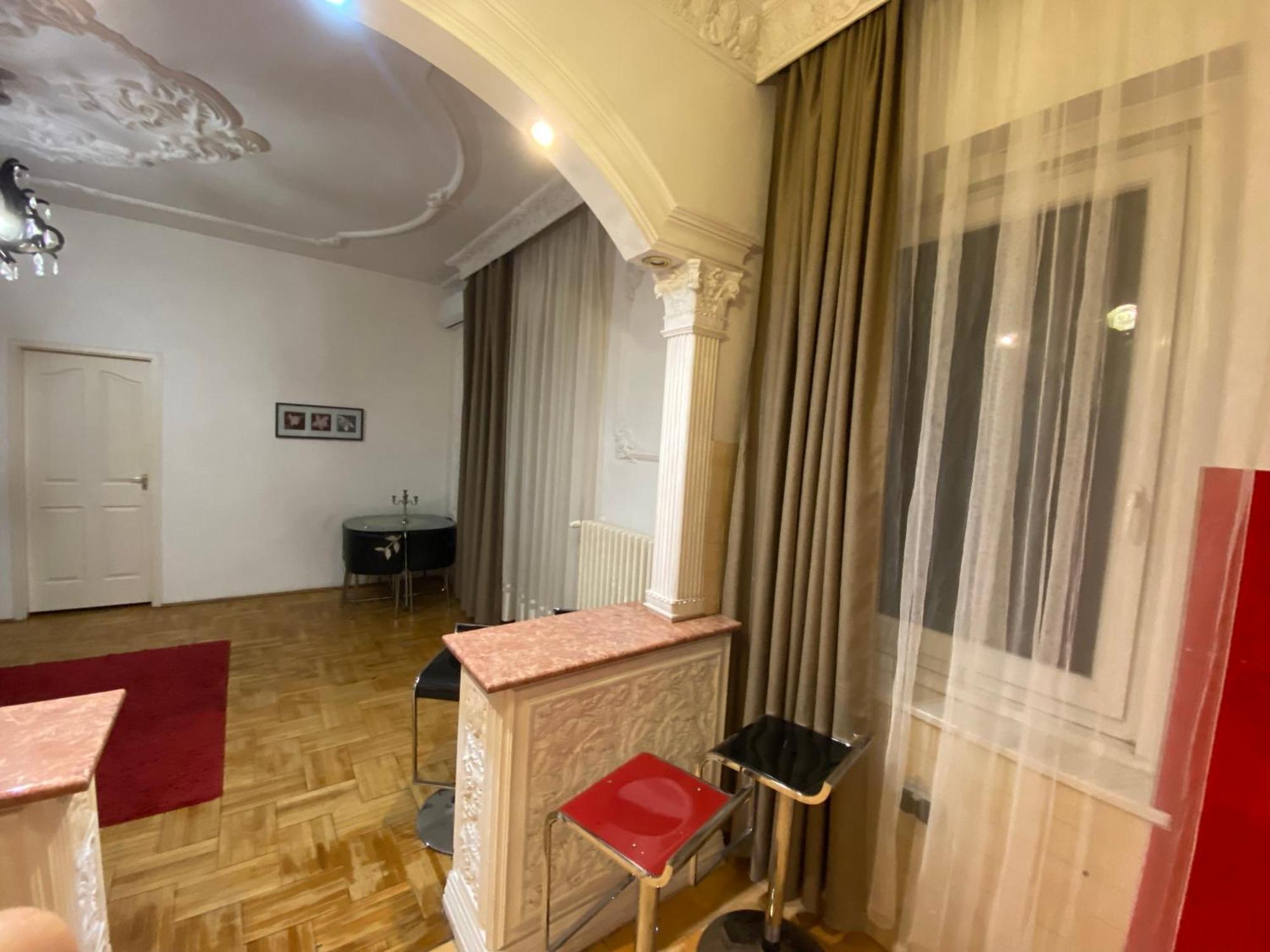 Apartment And Rooms Heart Of The City Будапеща Екстериор снимка