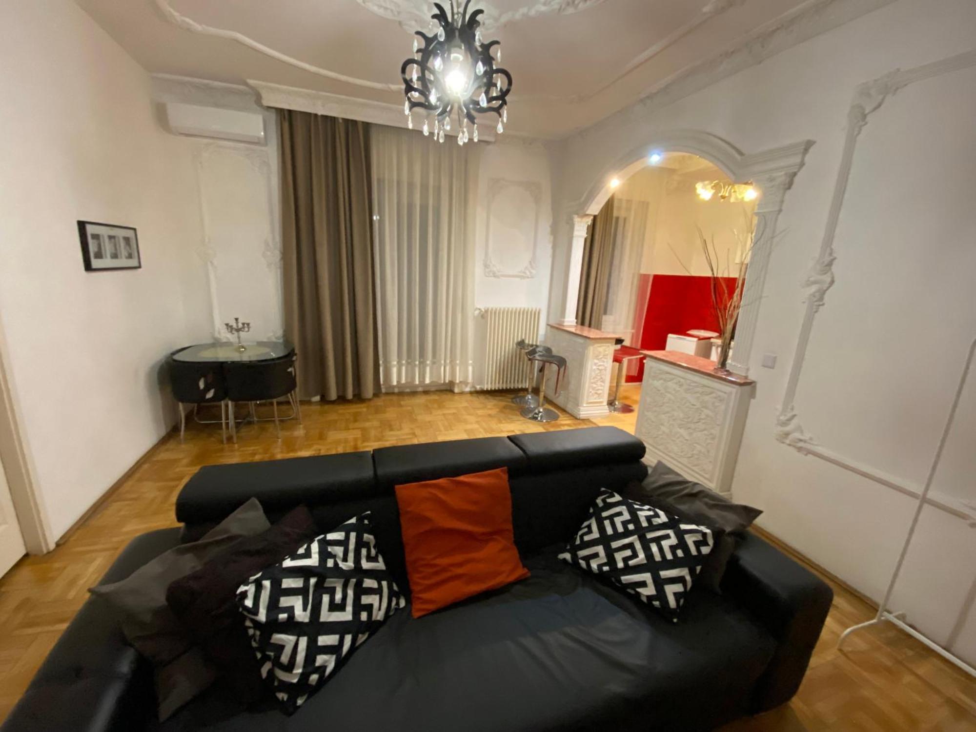 Apartment And Rooms Heart Of The City Будапеща Екстериор снимка