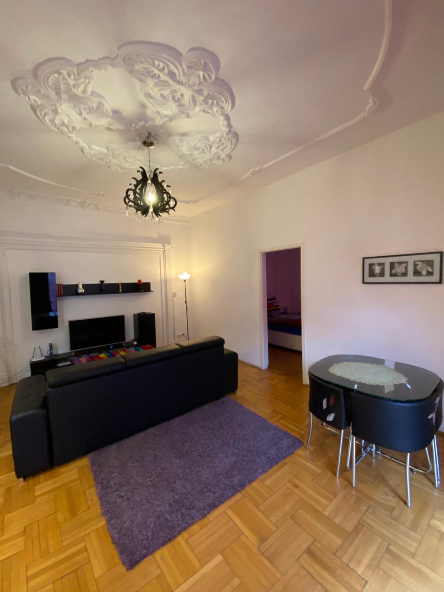 Apartment And Rooms Heart Of The City Будапеща Екстериор снимка
