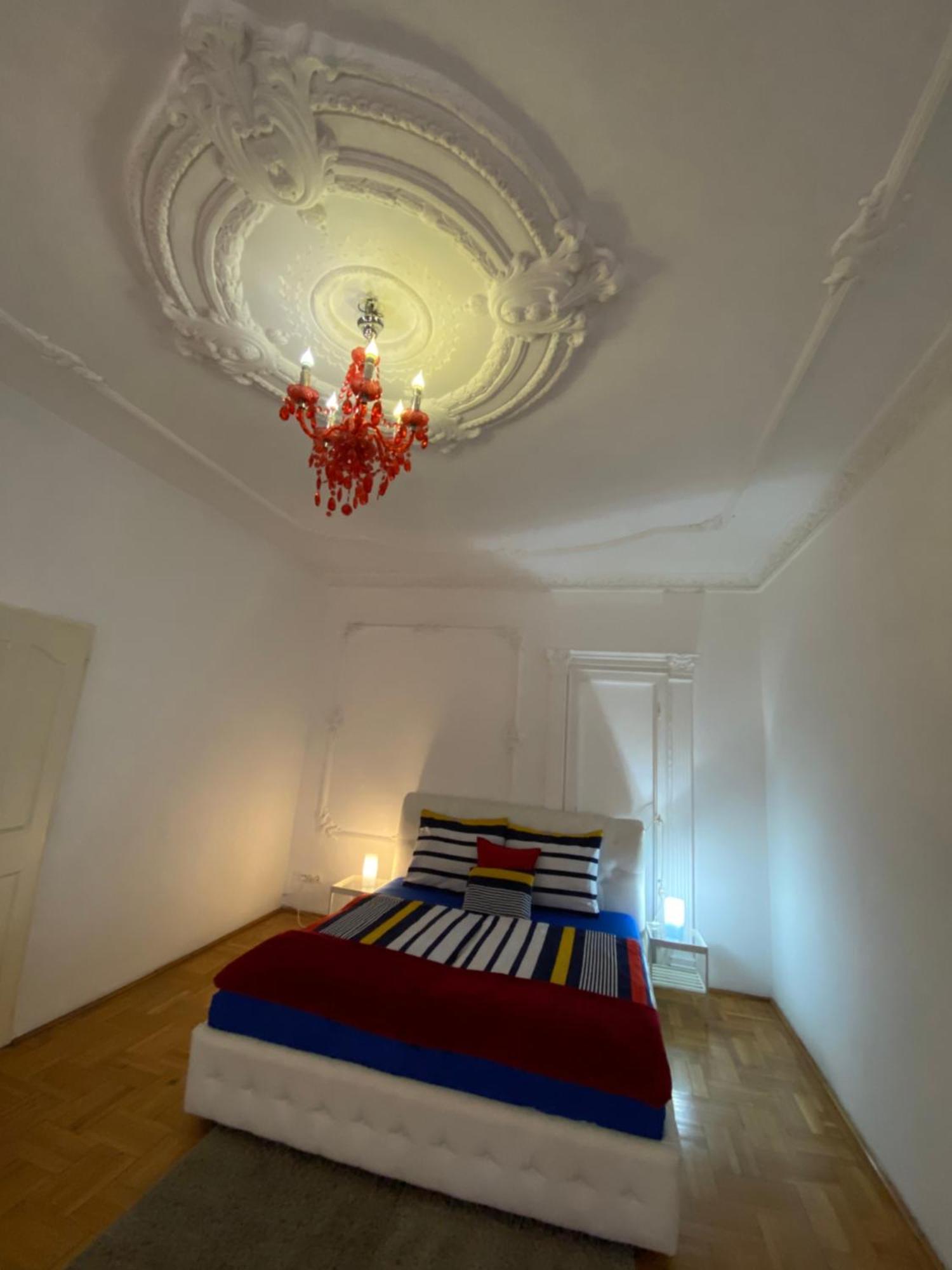Apartment And Rooms Heart Of The City Будапеща Екстериор снимка
