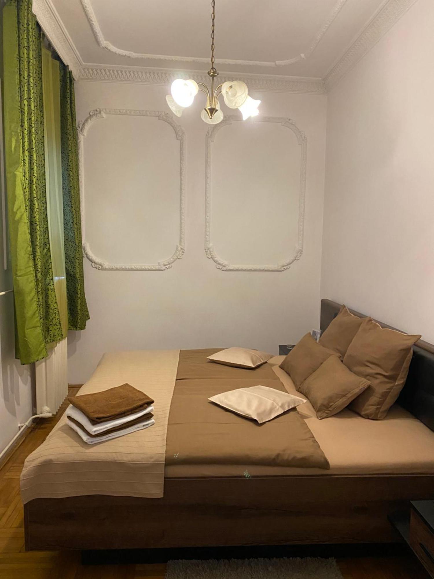 Apartment And Rooms Heart Of The City Будапеща Екстериор снимка