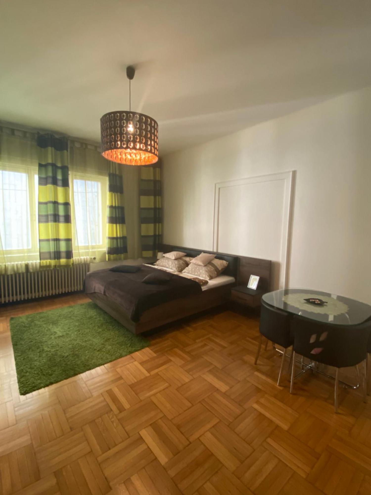 Apartment And Rooms Heart Of The City Будапеща Екстериор снимка